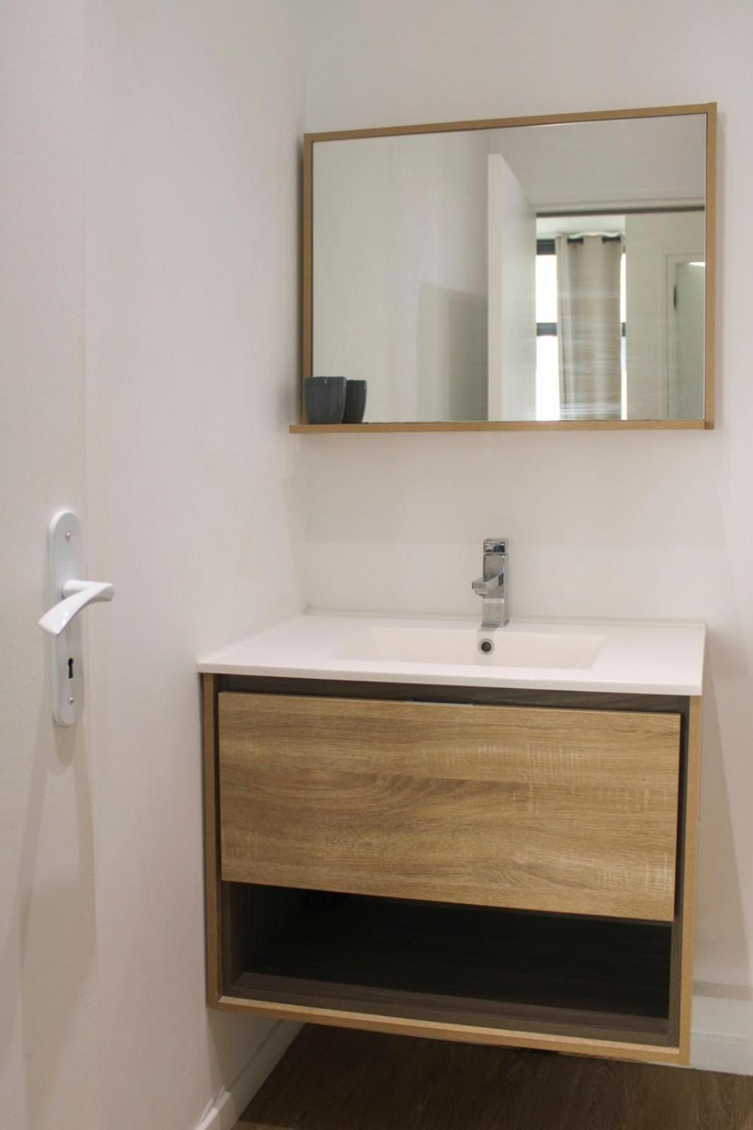Spacious Appt Close To Place Monge Париж Екстериор снимка